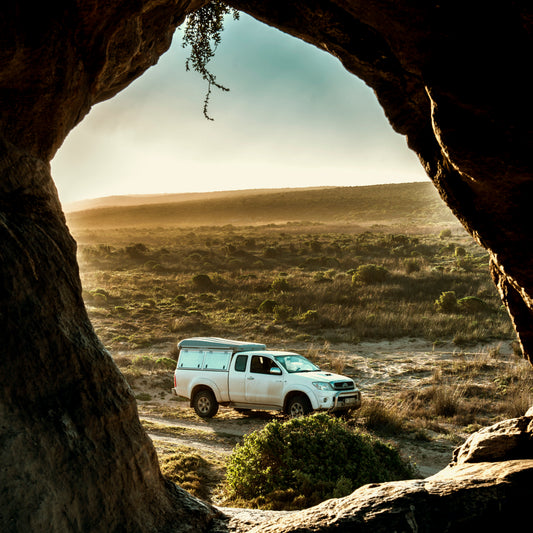 Cave View Adventure: Bakkie at Sunrise